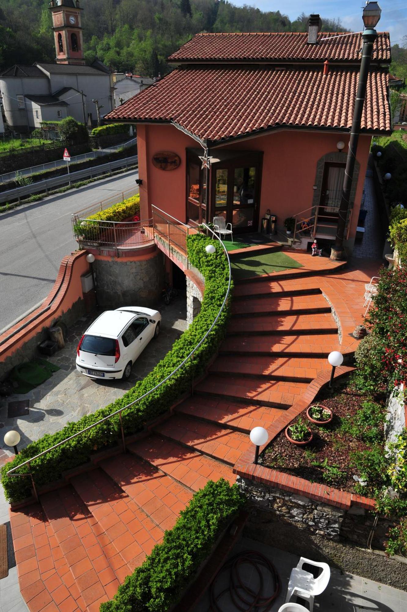 Affittacamere B&B Trattoria Della Posta Maissana Ngoại thất bức ảnh